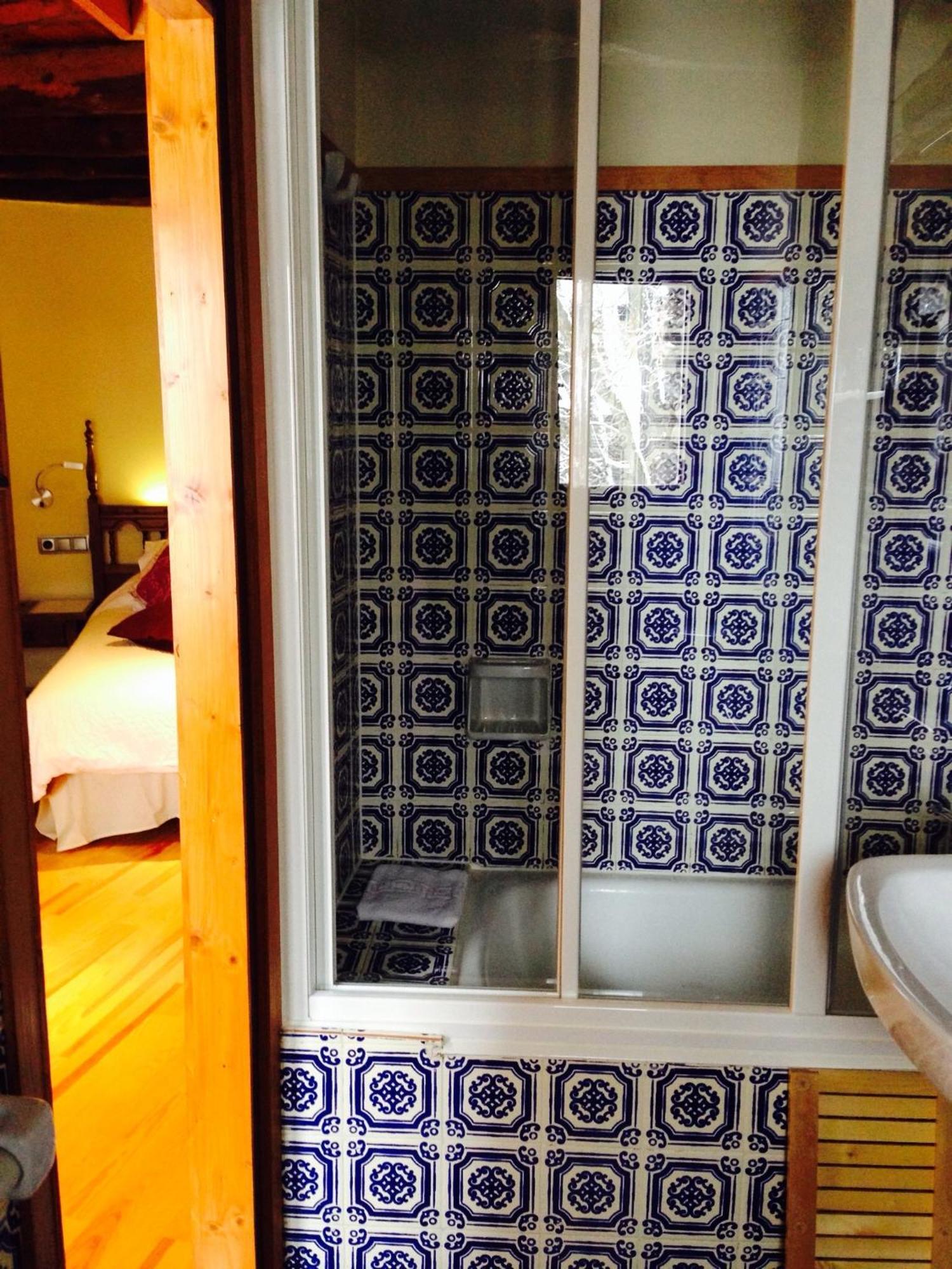 Hotel Can Borrell Meranges Room photo