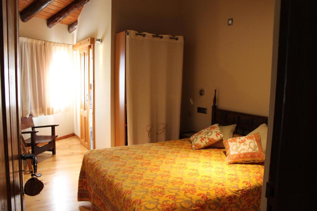 Hotel Can Borrell Meranges Room photo